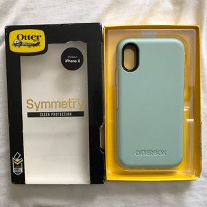 Otter symmetry blue/green iPhone X case
